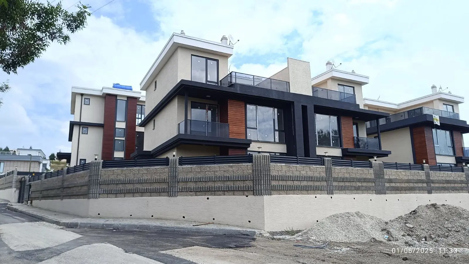 Adapazari Karapinar Satilik Villa